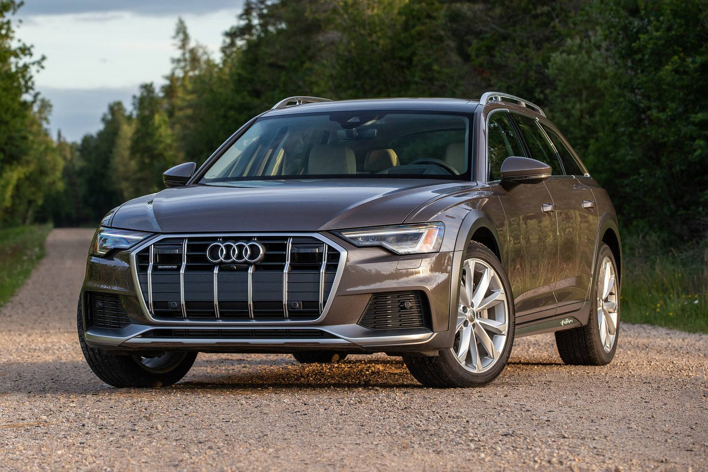 2025 Audi A6 allroad Premium Plus 4dr Wagon AWD w/55 TFSI (3.0L 6cyl Turbo gas/electric mild hybrid 7AM)