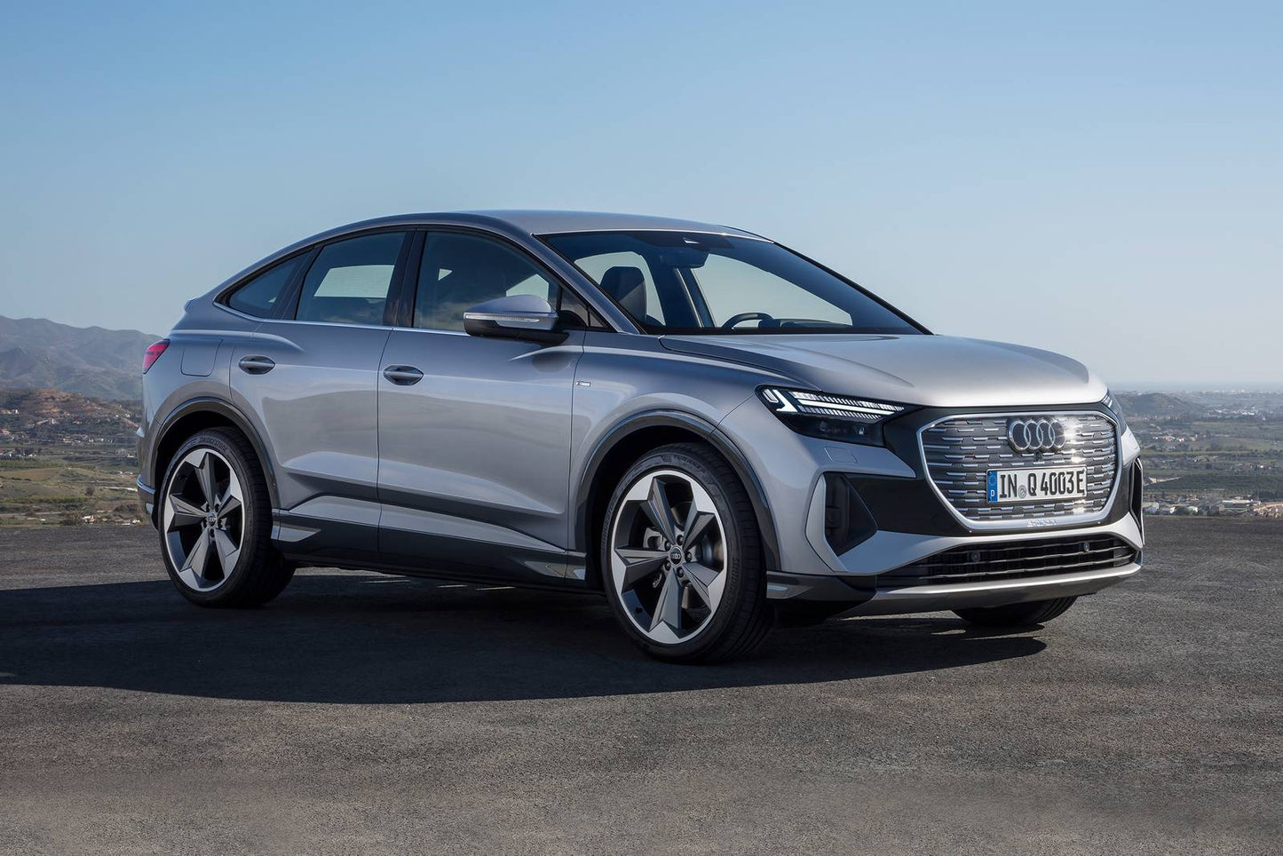 2025 Audi Q4 Sportback e-tron Premium 4dr SUV AWD w/55 (electric DD)