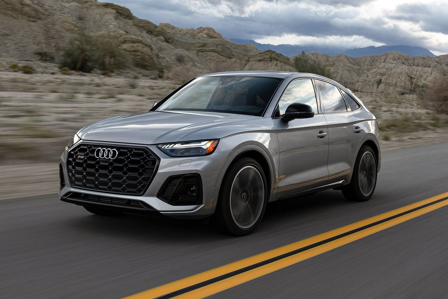 2025 Audi SQ5 Sportback Premium 4dr SUV AWD (3.0L 6cyl Turbo 8A)