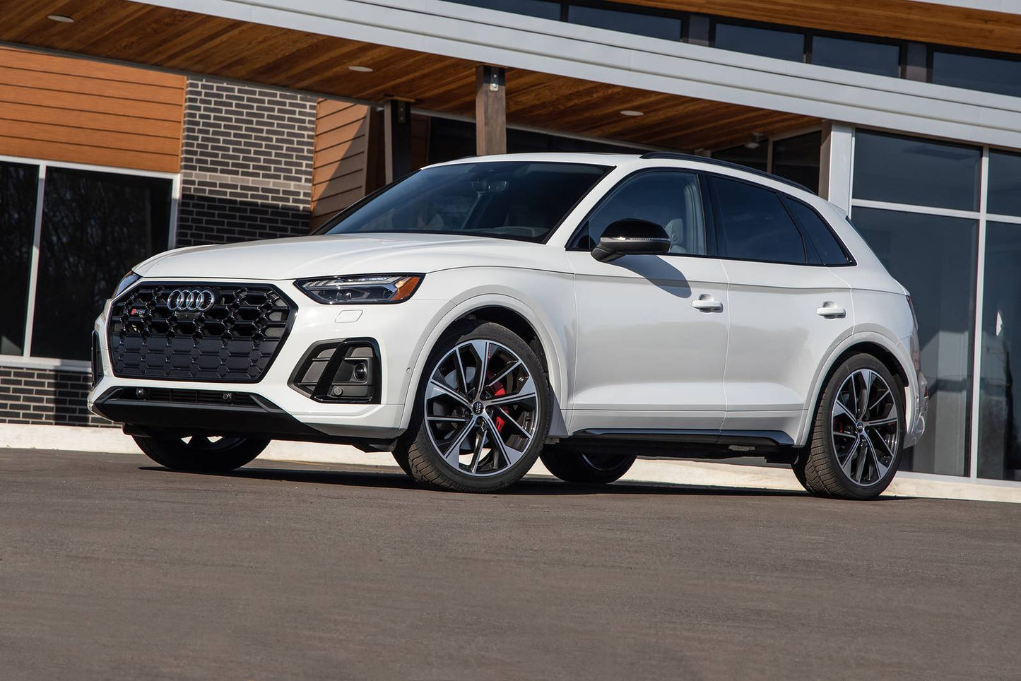 2025 Audi SQ5 Premium Plus 4dr SUV AWD (3.0L 6cyl Turbo 7AM)