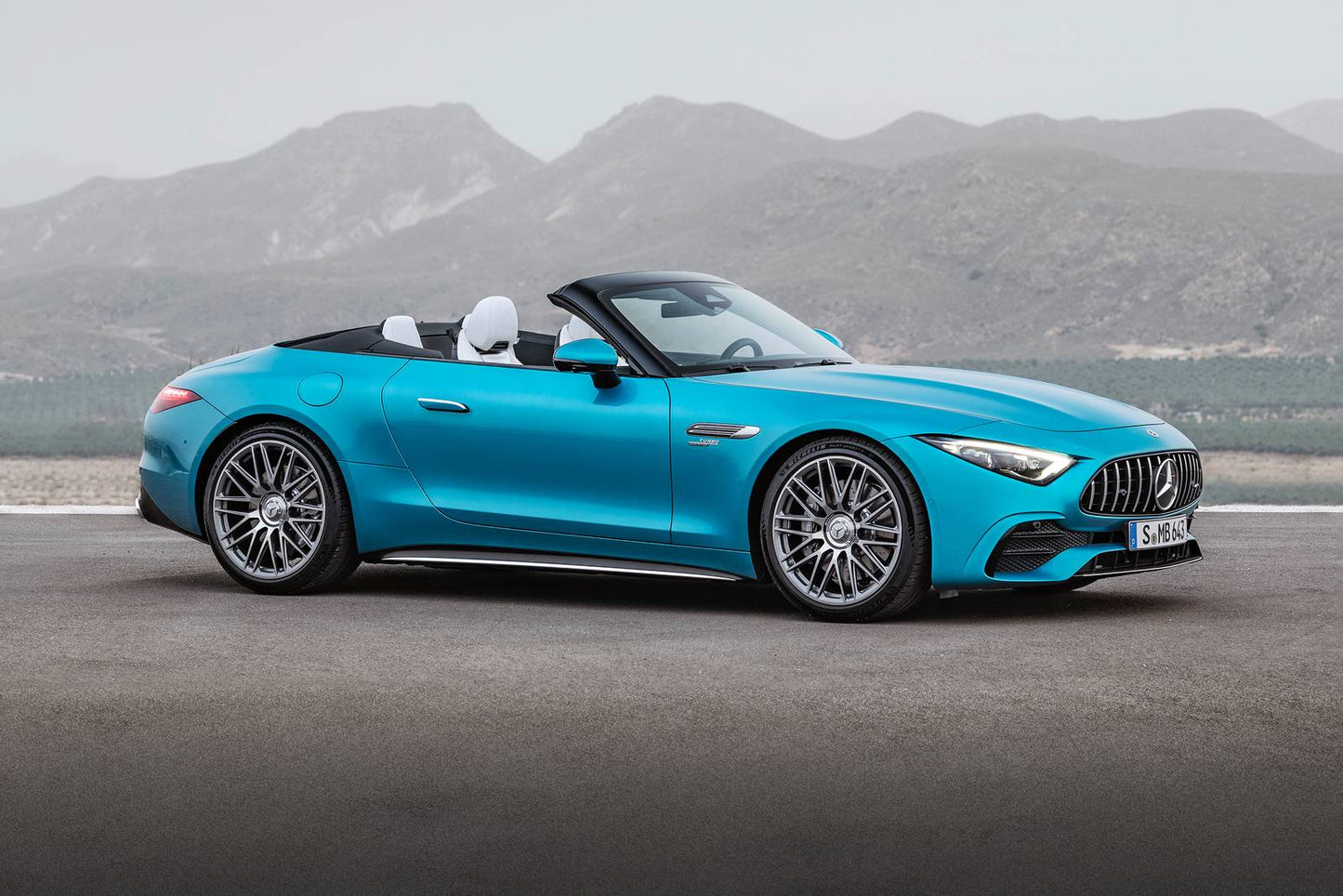 2024 Mercedes-Benz SL-Class AMG SL 63 S E PERFORMANCE 2dr Convertible AWD (4.0L 8cyl Turbo gas/electric plug-in hybrid 9A)
