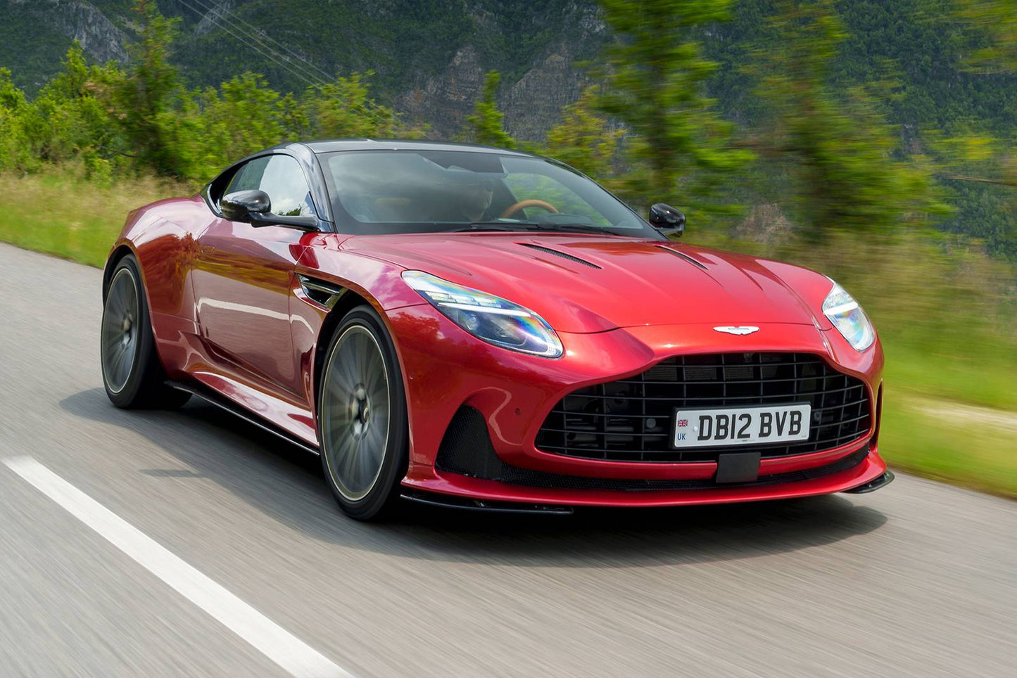 2024 Aston Martin DB12 V8 Volante 2dr Convertible (4.0L 8cyl Turbo 8A)