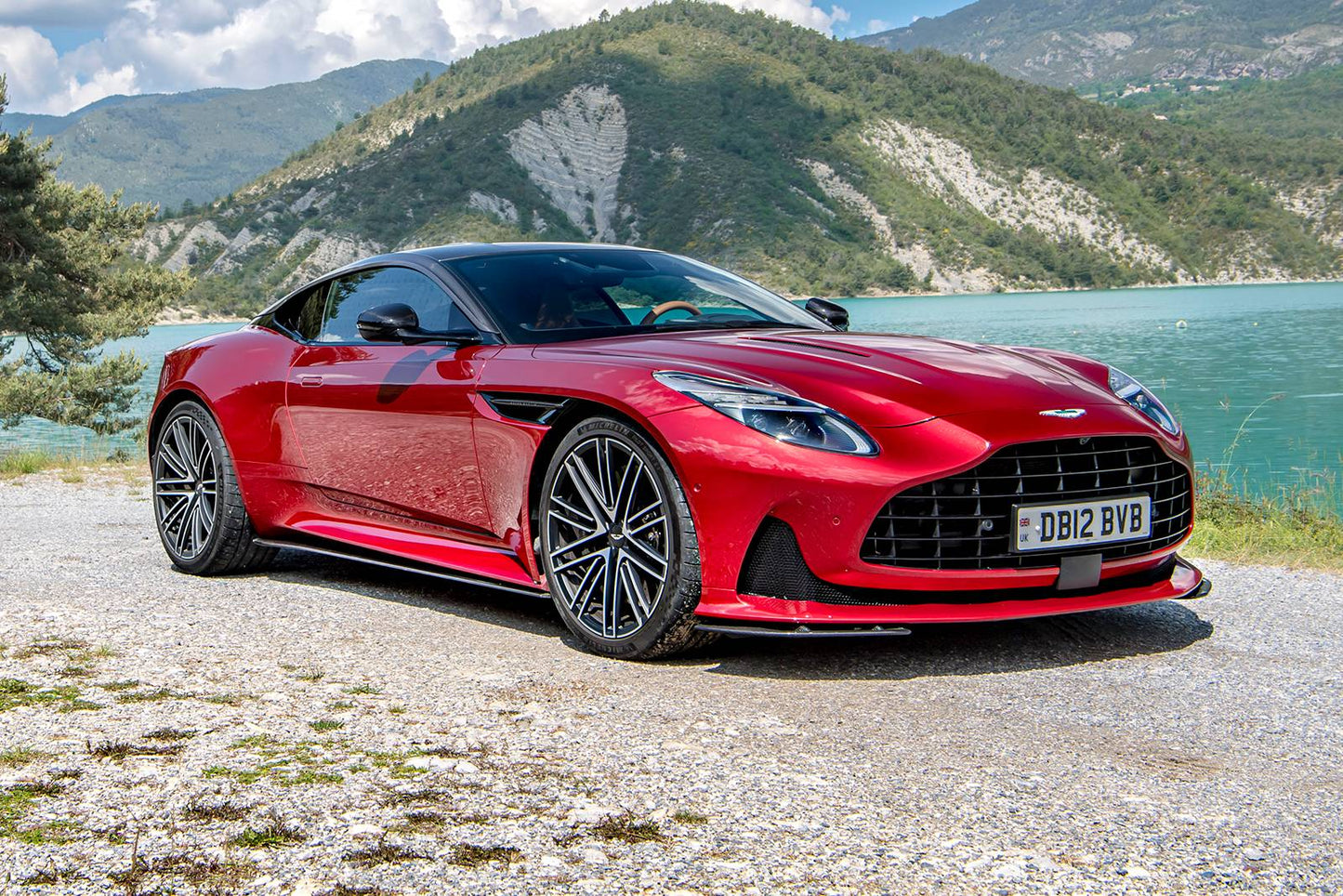 2024 Aston Martin DB12 V8 Volante 2dr Convertible (4.0L 8cyl Turbo 8A)