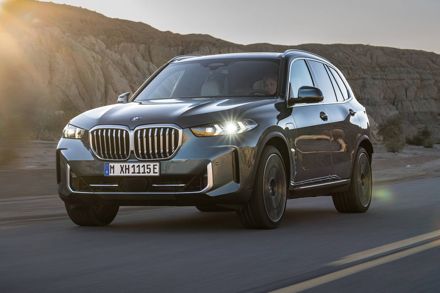 2024 BMW X5 sDrive40i 4dr SUV (3.0L 6cyl Turbo gas/electric mild hybrid 8A)