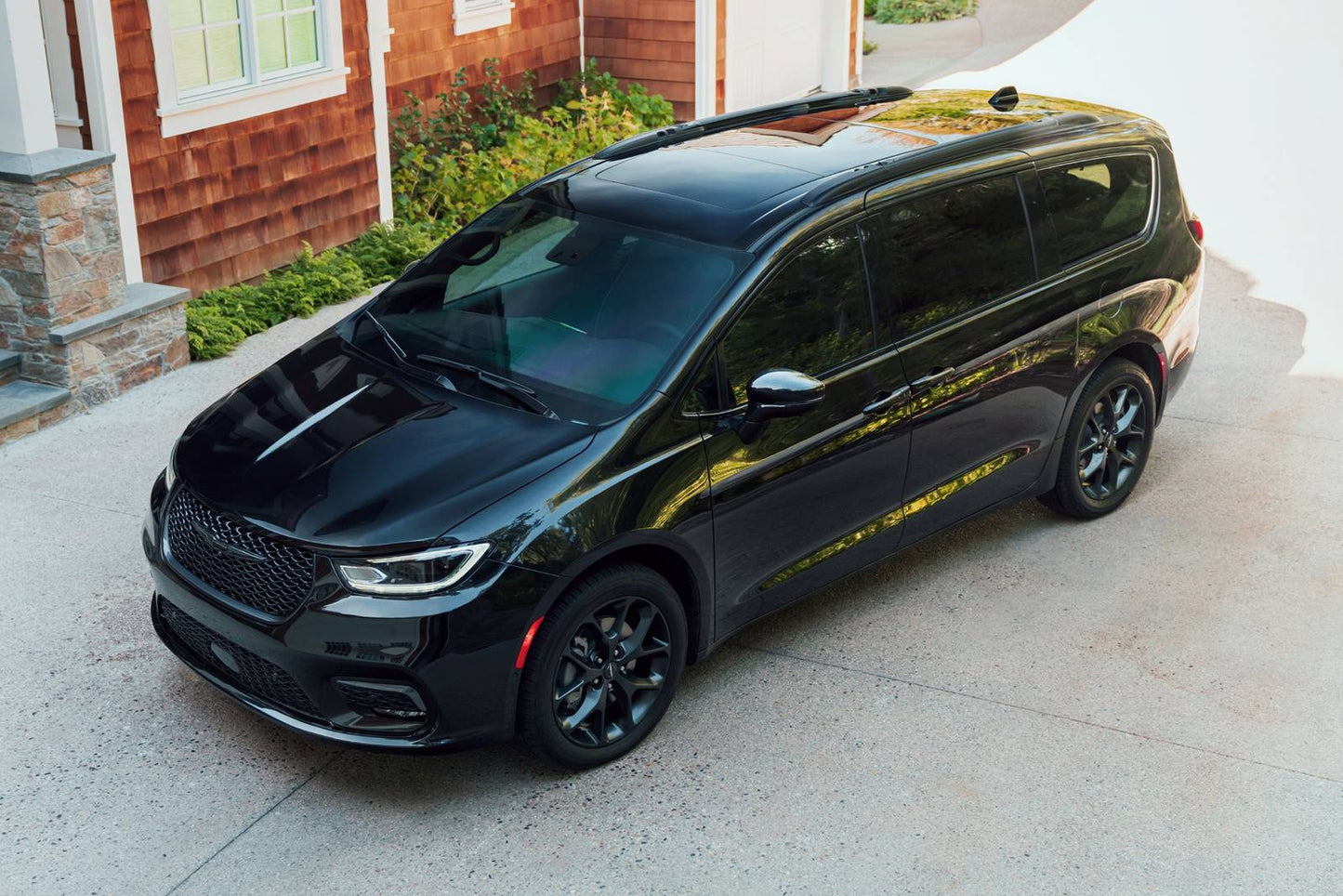 2024 Chrysler Pacifica Limited 4dr Minivan (3.6L 6cyl 9A)