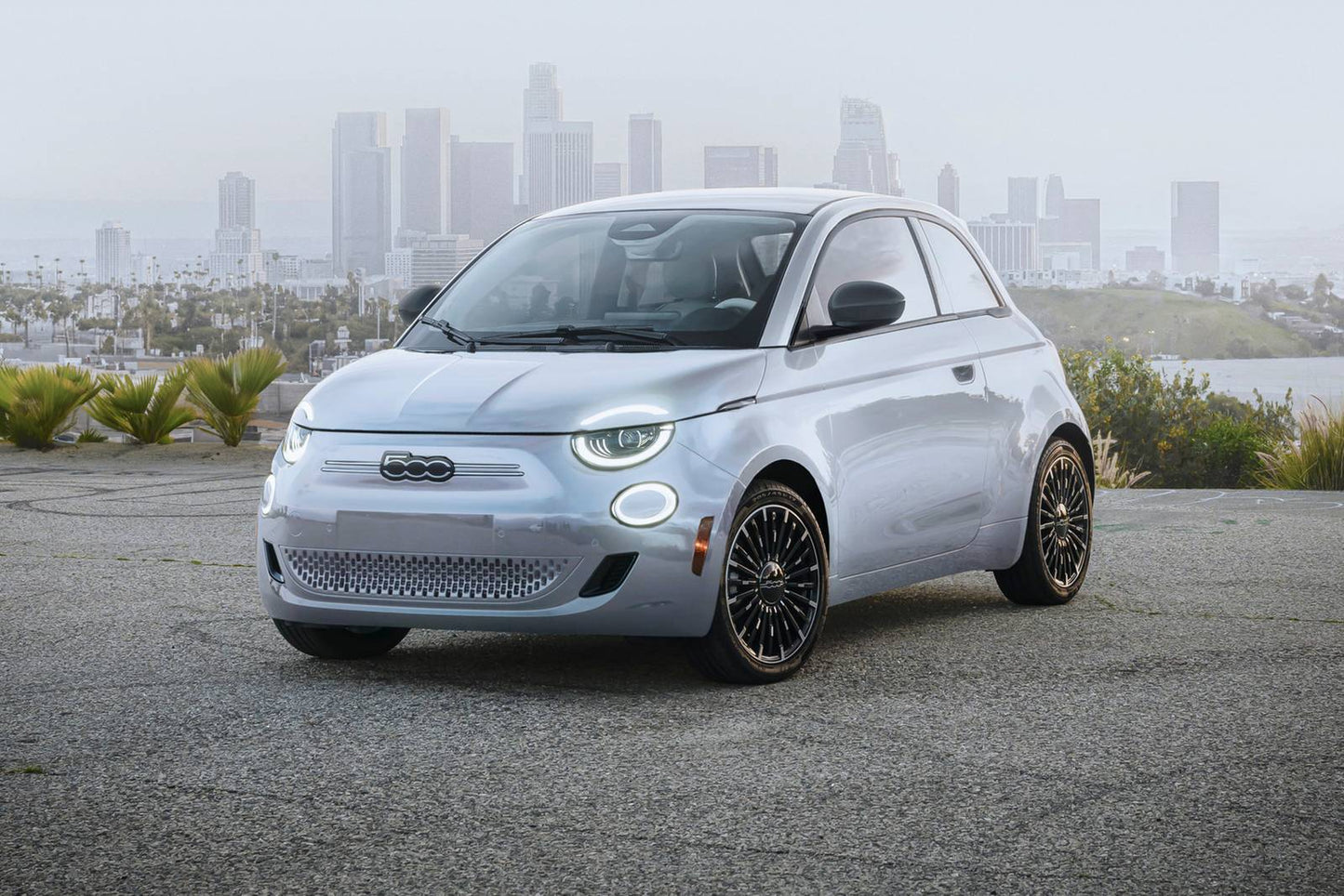 2024 FIAT 500e Inspired by Los Angeles 2dr Hatchback (electric DD)