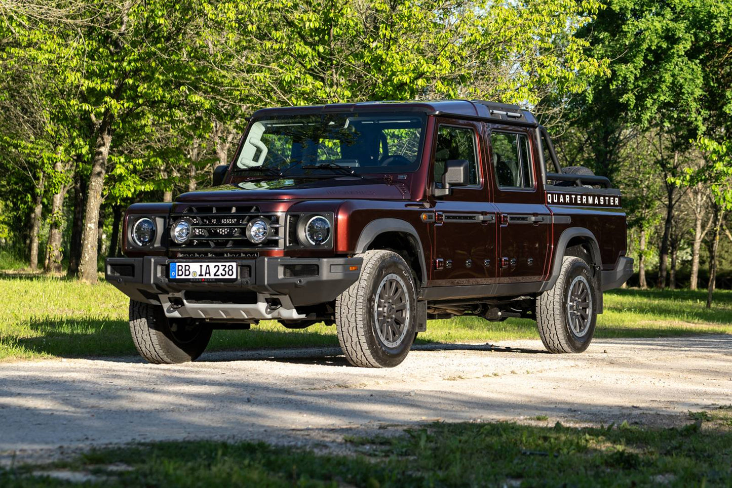 2024 INEOS Grenadier Quartermaster Trialmaster 4dr Crew Cab 4WD SB (3.0L 6cyl Turbo 8A)