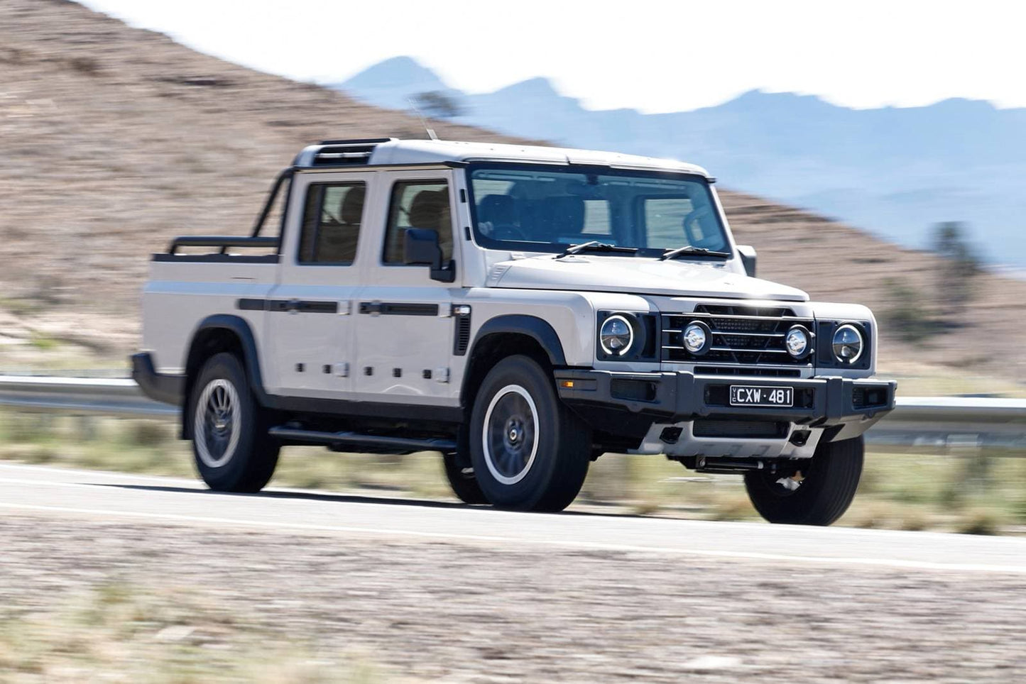 2024 INEOS Grenadier Quartermaster 4dr Crew Cab 4WD SB (3.0L 6cyl Turbo 8A)
