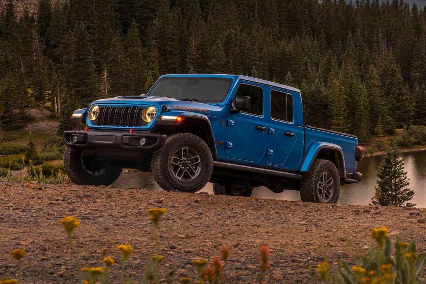 2024 Jeep Gladiator High Tide 4dr Crew Cab 4WD SB (3.6L 6cyl 8A)