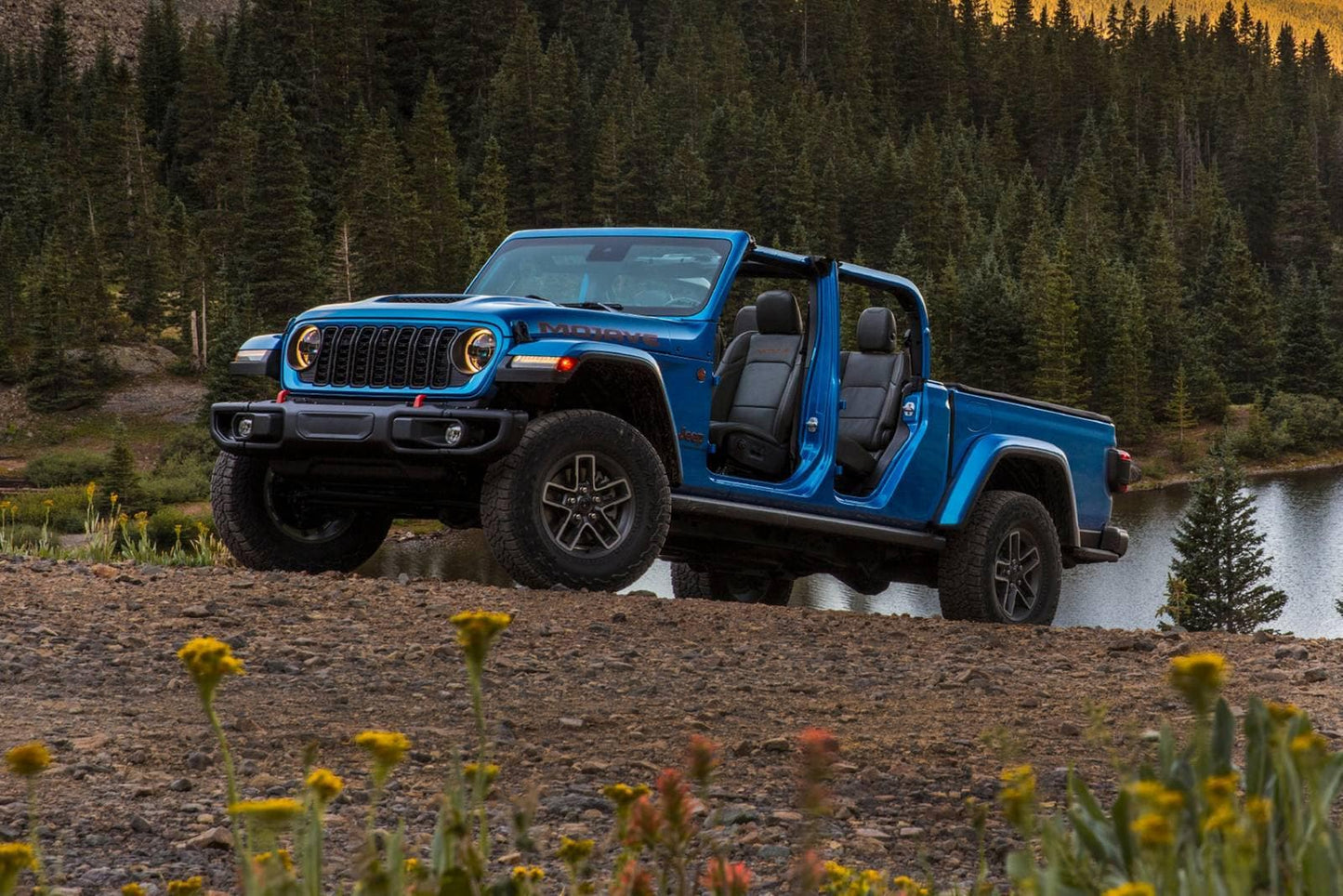 2024 Jeep Gladiator High Tide 4dr Crew Cab 4WD SB (3.6L 6cyl 8A)