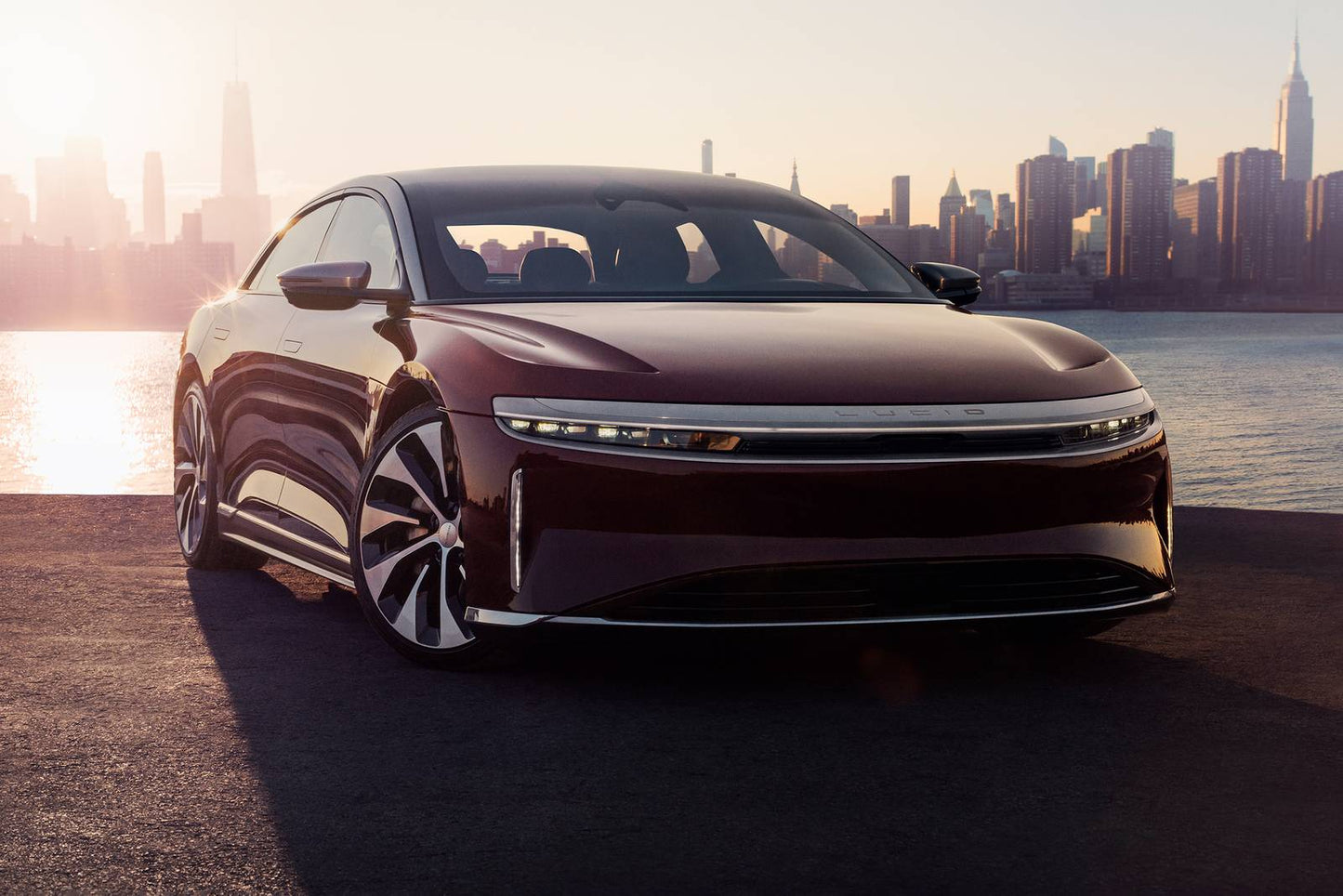 2024 Lucid Air Grand Touring 4dr Sedan AWD (electric DD)