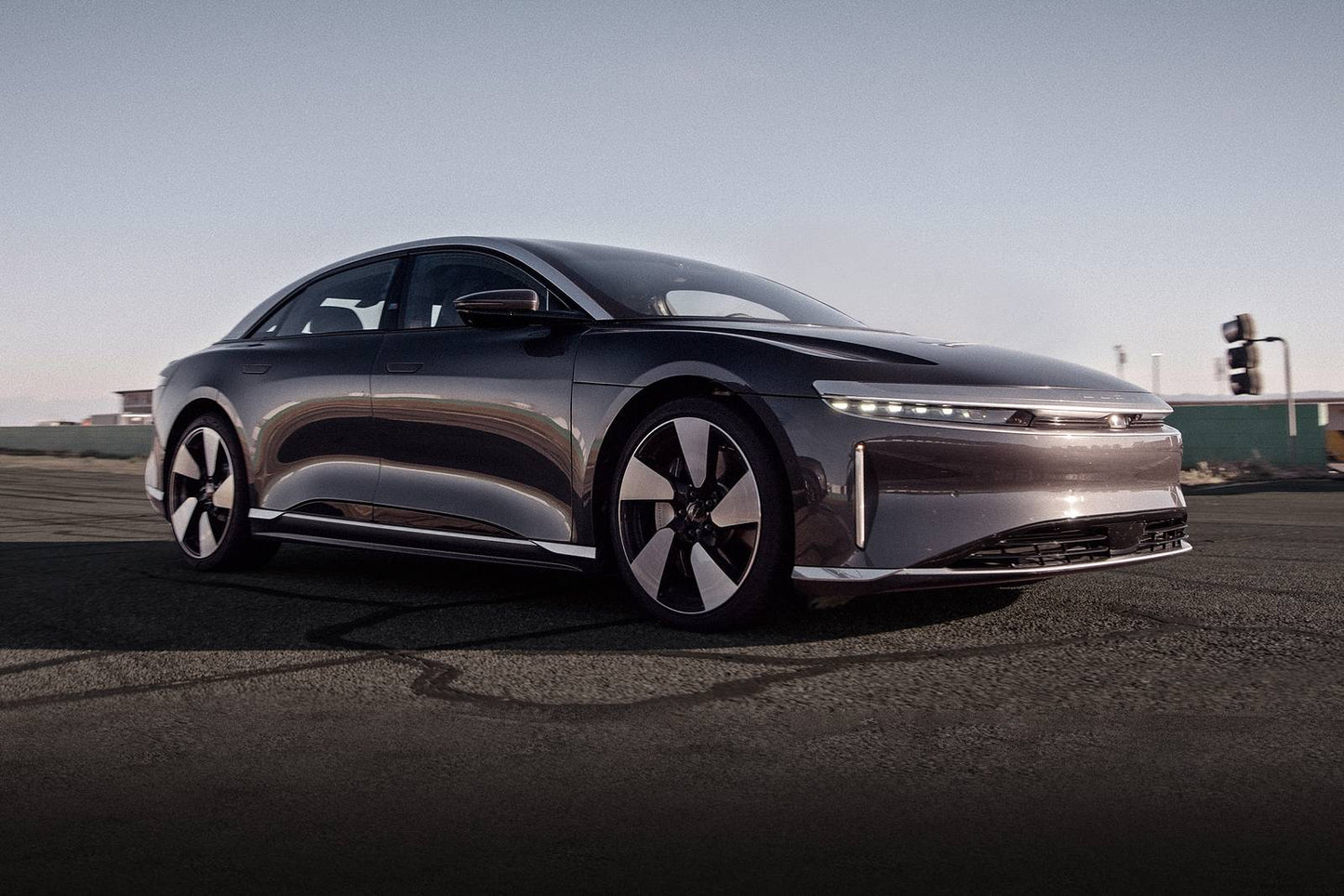 2024 Lucid Air Grand Touring 4dr Sedan AWD (electric DD)