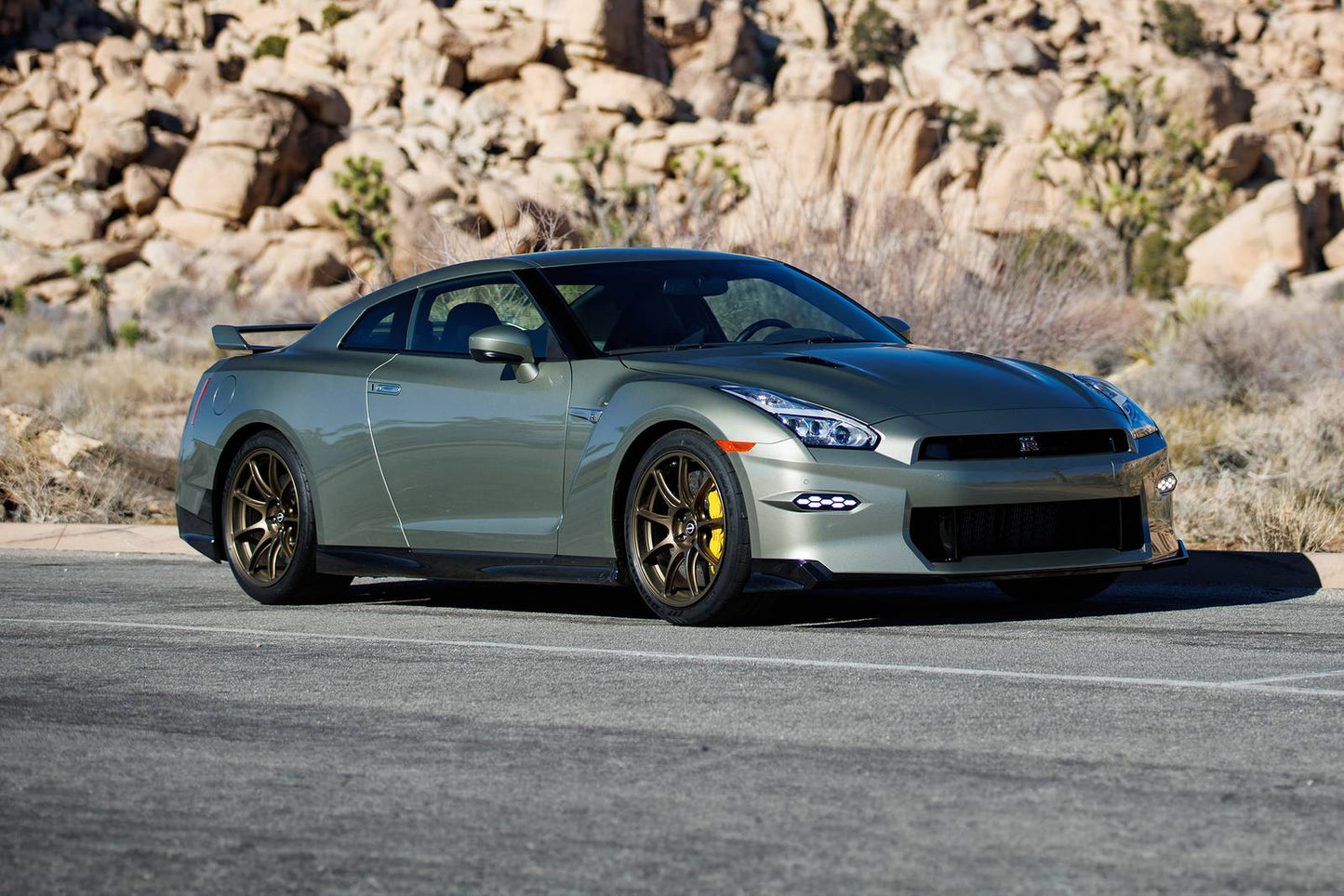 2024 Nissan GT-R Skyline Edition 2dr Coupe AWD (3.8L 6cyl Turbo 6AM)