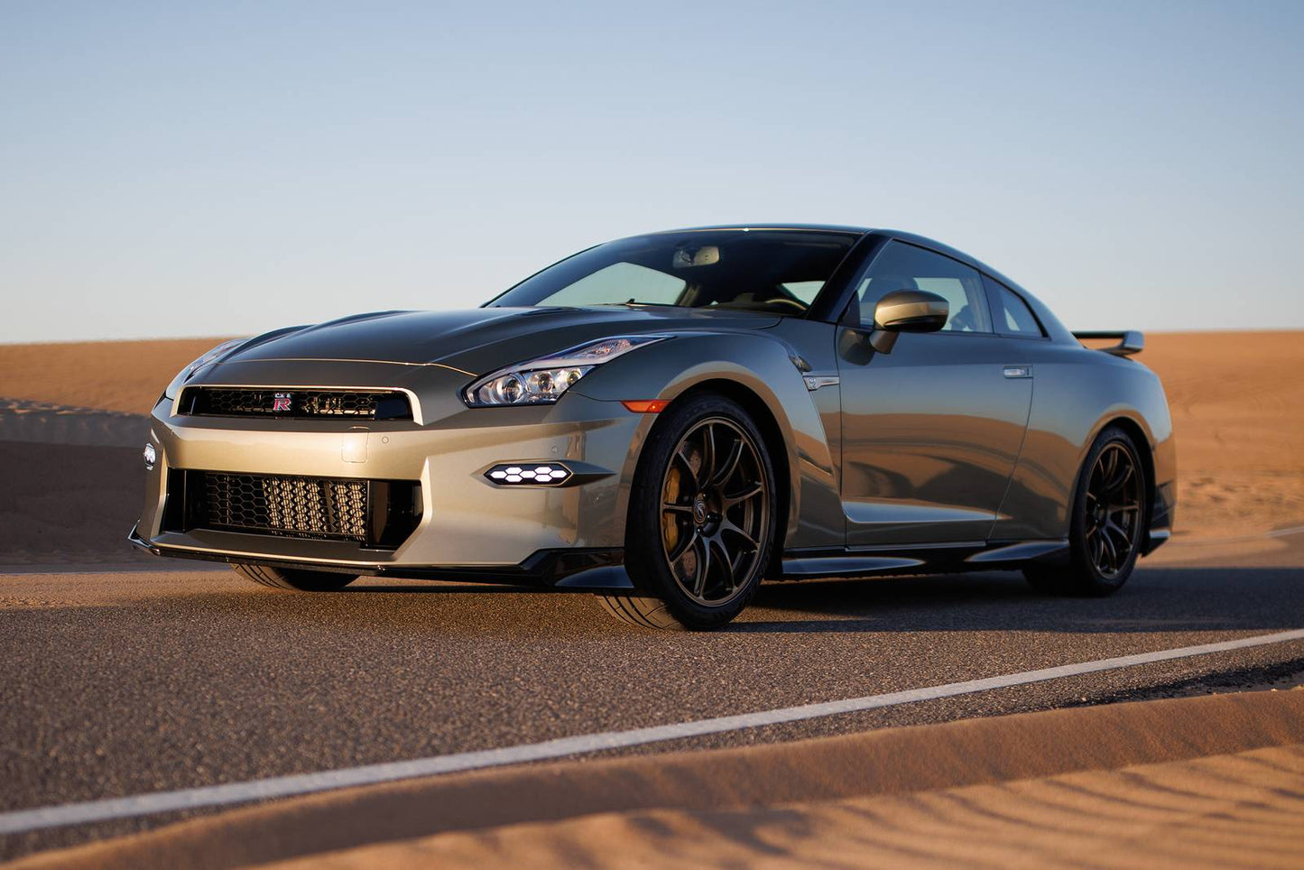 2024 Nissan GT-R Skyline Edition 2dr Coupe AWD (3.8L 6cyl Turbo 6AM)