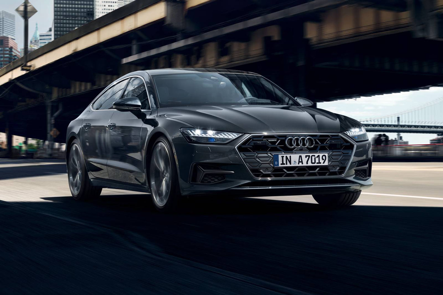 2025 Audi A7 Premium 4dr Sedan AWD w/55 TFSI (3.0L 6cyl Turbo gas/electric mild hybrid 7AM)