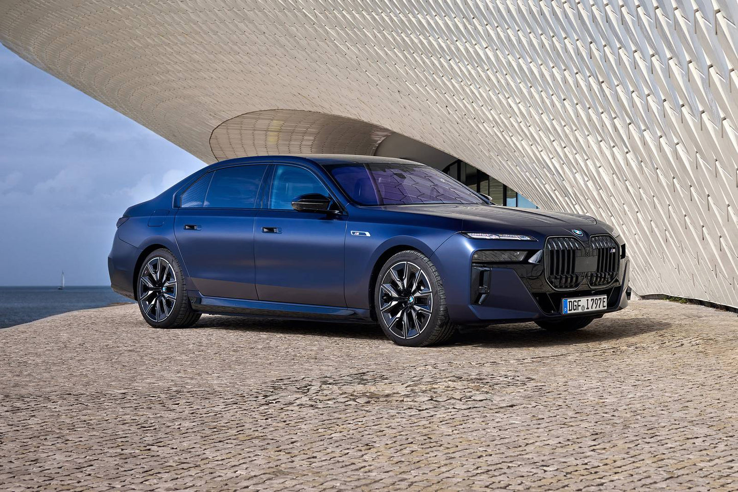 2025 BMW i7 eDrive50 4dr Sedan (electric DD)