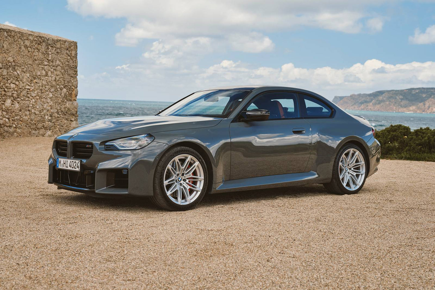 2025 BMW 2 Series M2 2dr Coupe (3.0L 6cyl Turbo 6M)