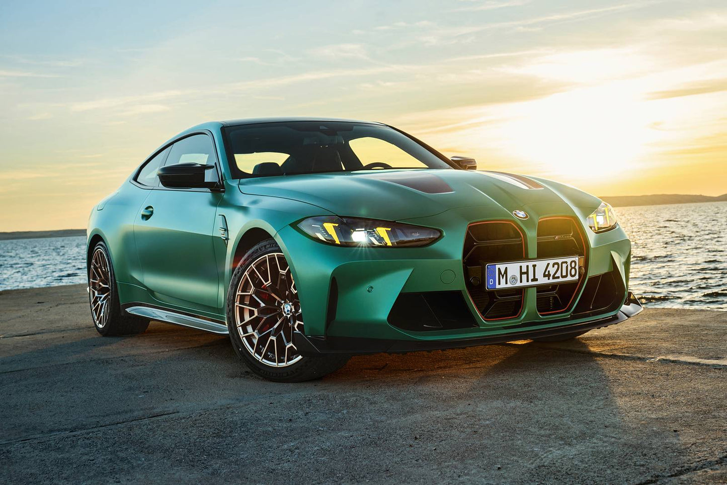 2025 BMW 4 Series M4 CS 2dr Coupe AWD (3.0L 6cyl Turbo 8A)