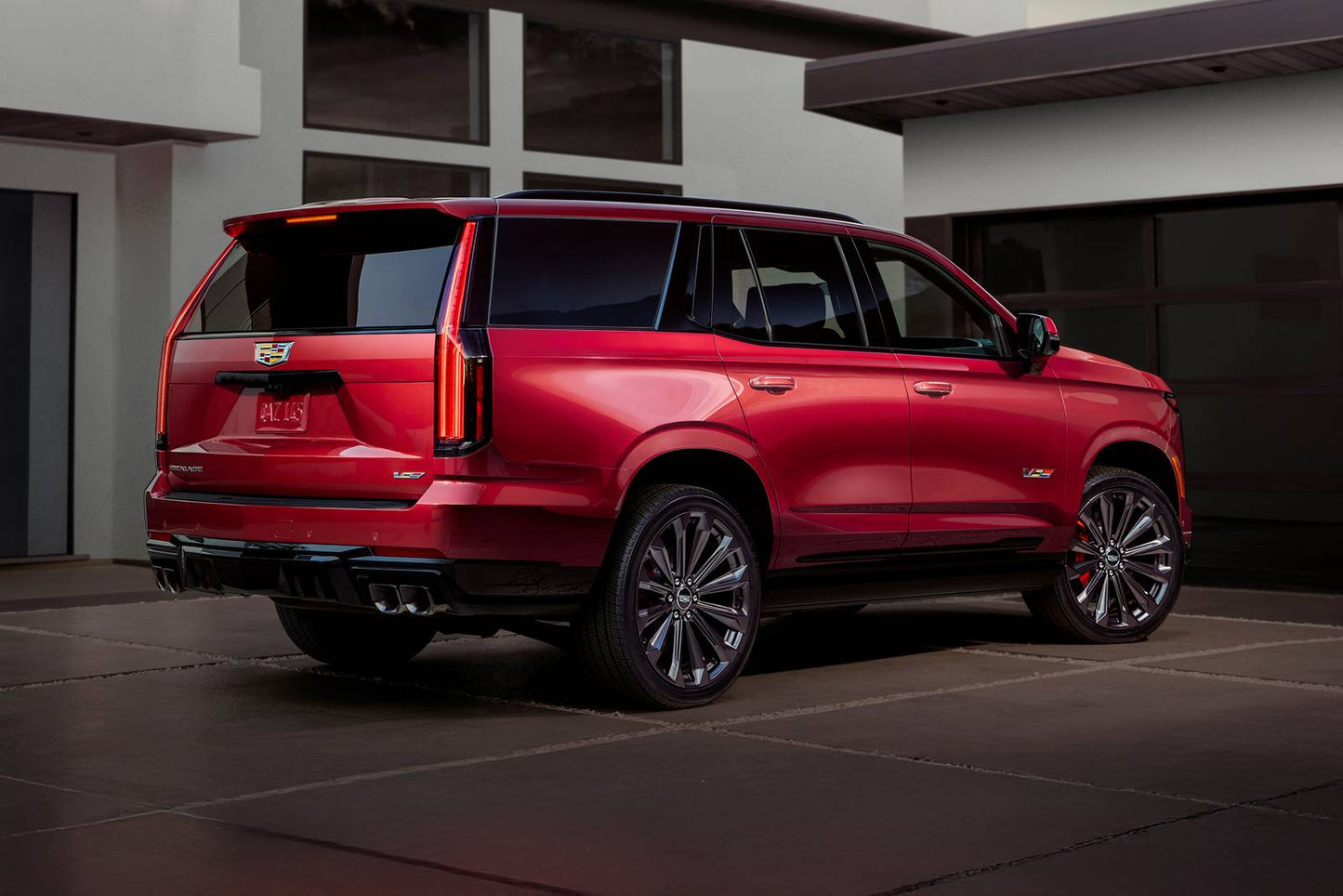 2025 Cadillac Escalade Premium Luxury 4dr SUV (6.2L 8cyl 10A)