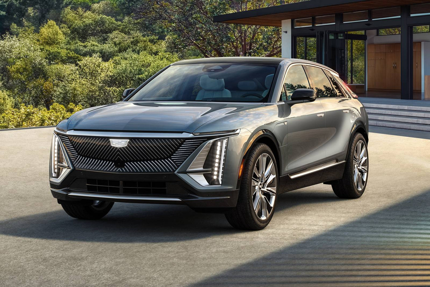 2025 Cadillac LYRIQ Luxury 1 4dr SUV (electric DD)