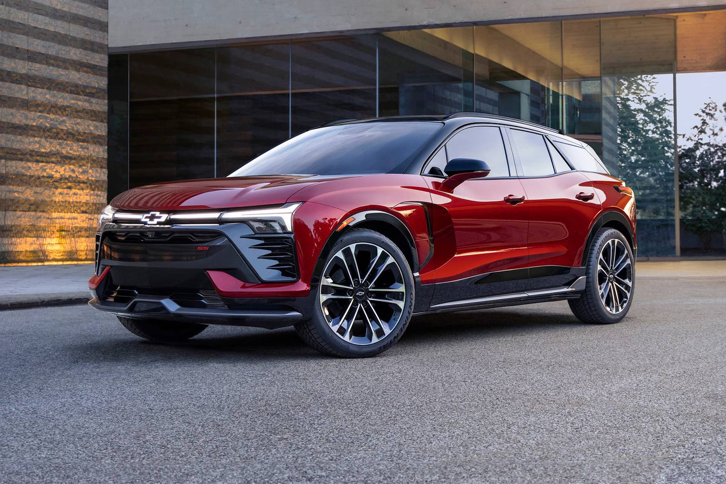 2025 Chevrolet Blazer EV SS 4dr SUV AWD (electric DD)