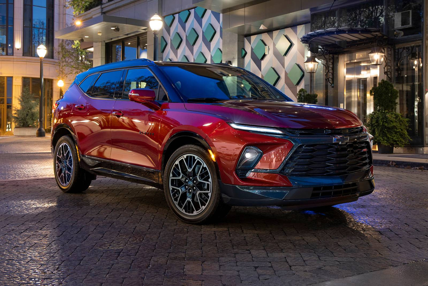 2025 Chevrolet Blazer 3LT 4dr SUV (2.0L 4cyl Turbo 9A)