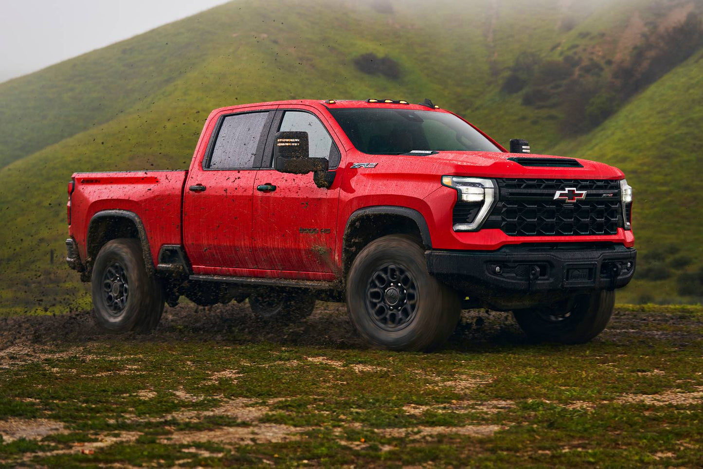 2025 Chevrolet Silverado 2500HD Custom 4dr Double Cab SB (6.6L 8cyl 10A)