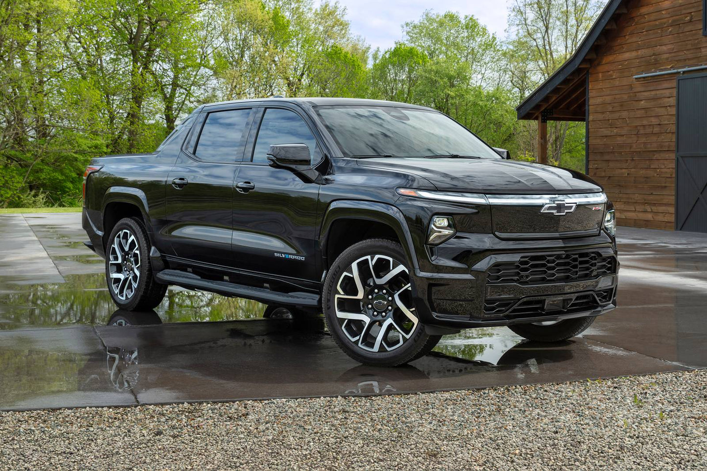2025 Chevrolet Silverado EV Work Truck Standard Range Fleet 4dr Crew Cab 4WD SB (electric DD)