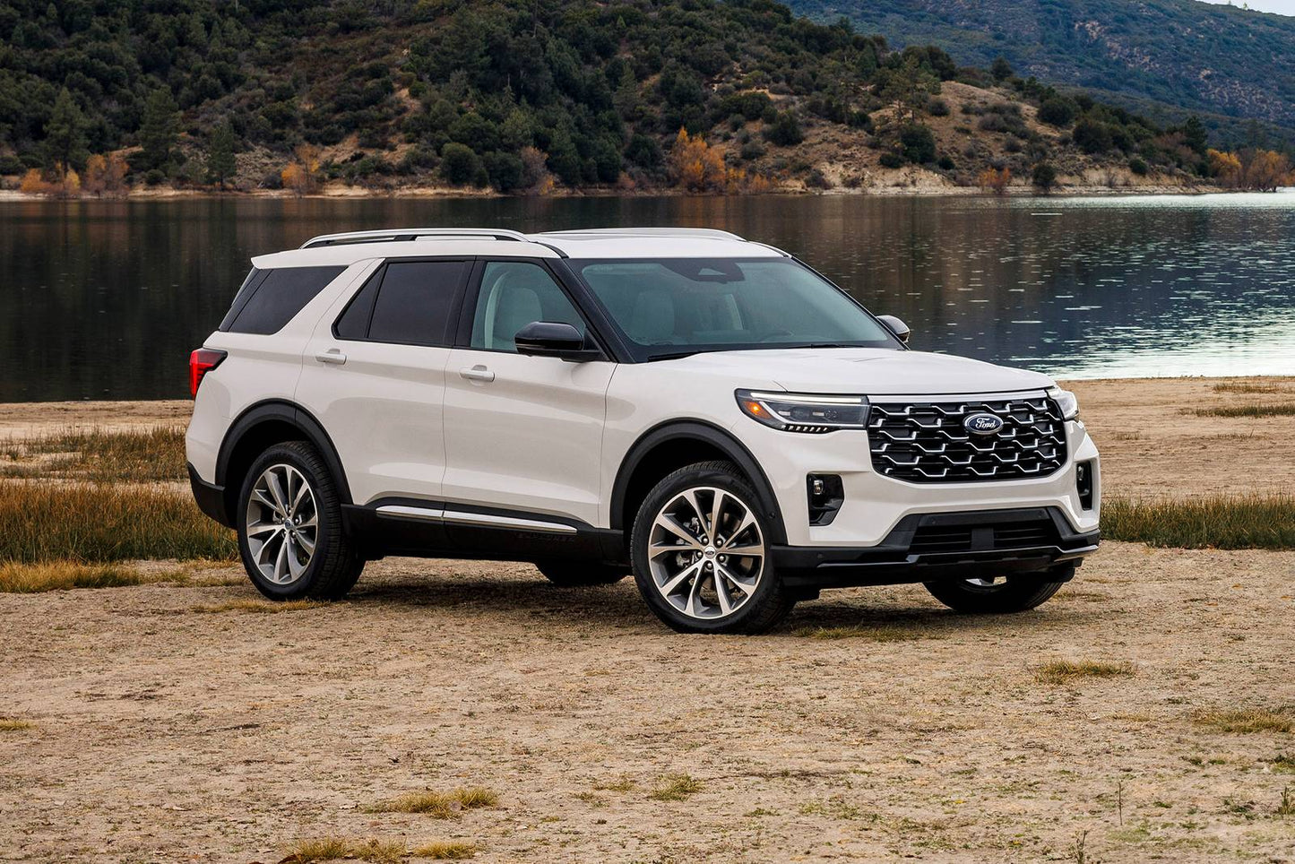2025 Ford Explorer Platinum 4dr SUV (3.0L 6cyl Turbo 10A)