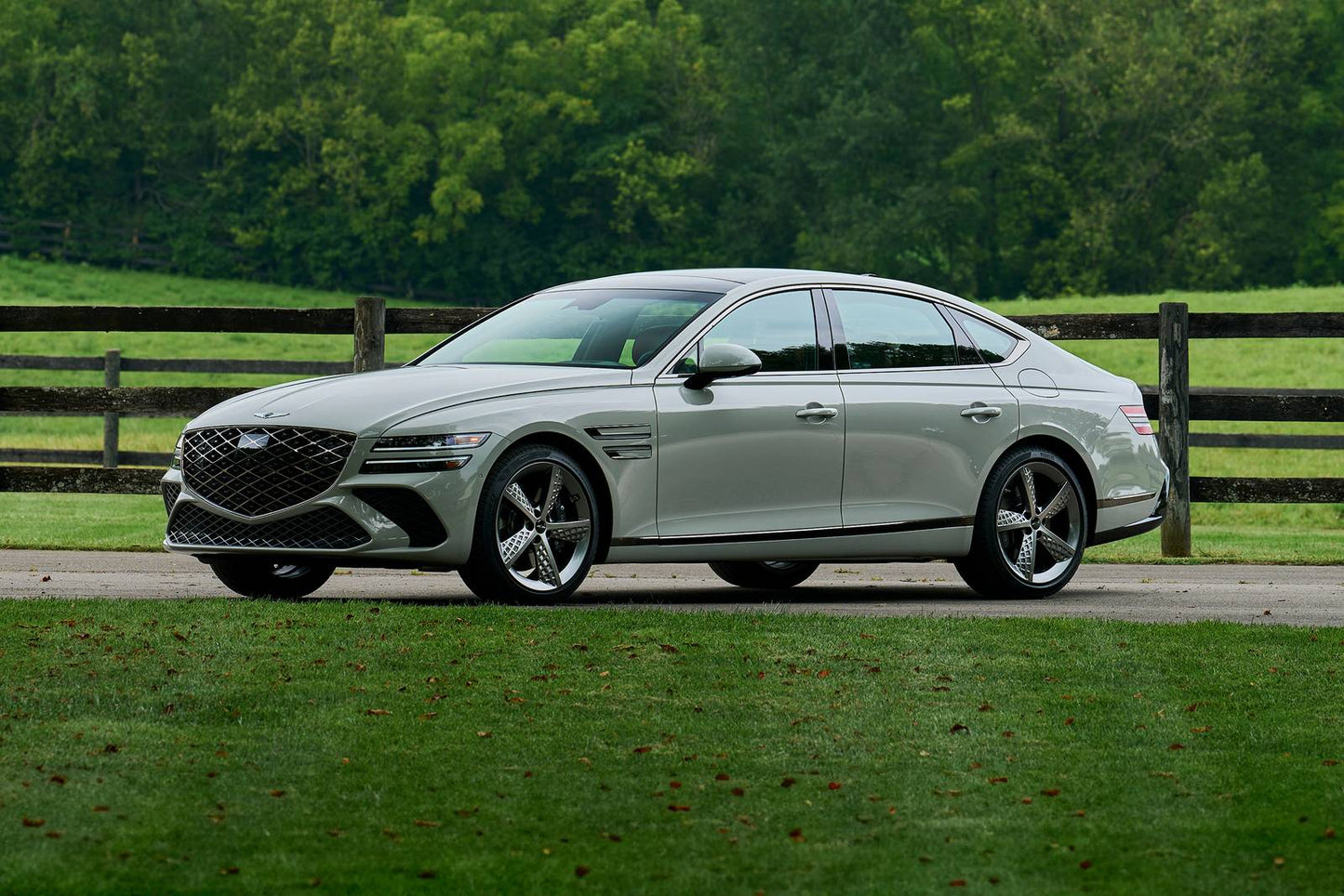2025 Genesis G80 2.5T Sport Prestige 4dr Sedan AWD (2.5L 4cyl Turbo 8A)