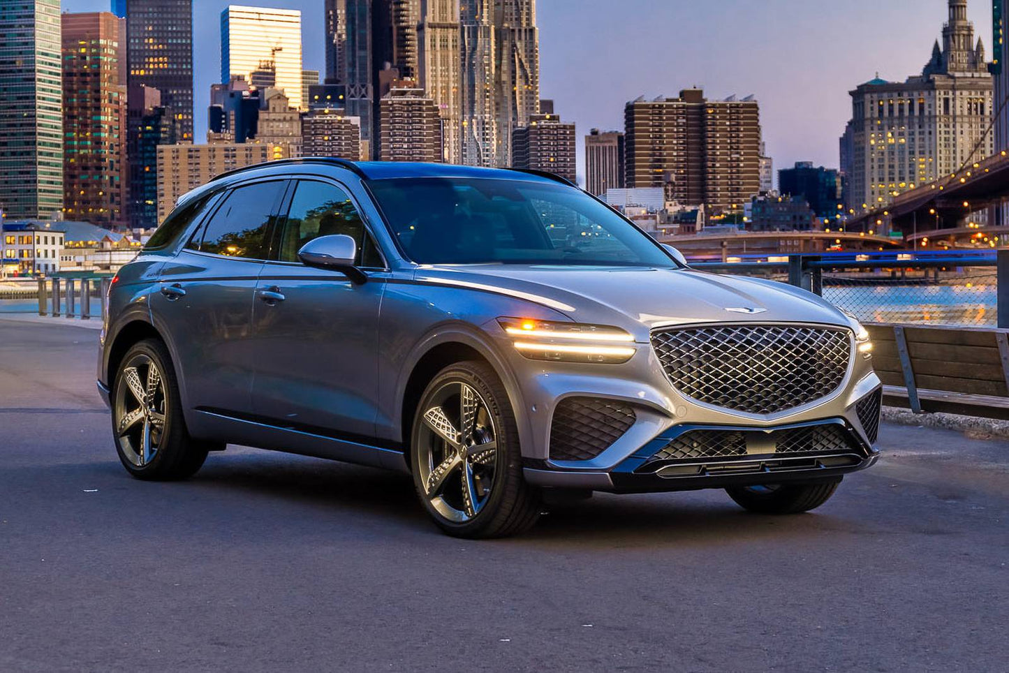 2025 Genesis GV70 3.5T Sport 4dr SUV AWD (3.5L 6cyl Turbo 8A)