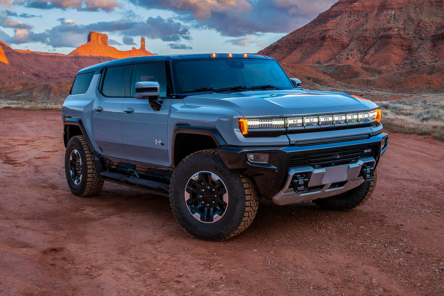 2025 GMC HUMMER EV SUV 2X 4dr SUV 4WD (electric DD)