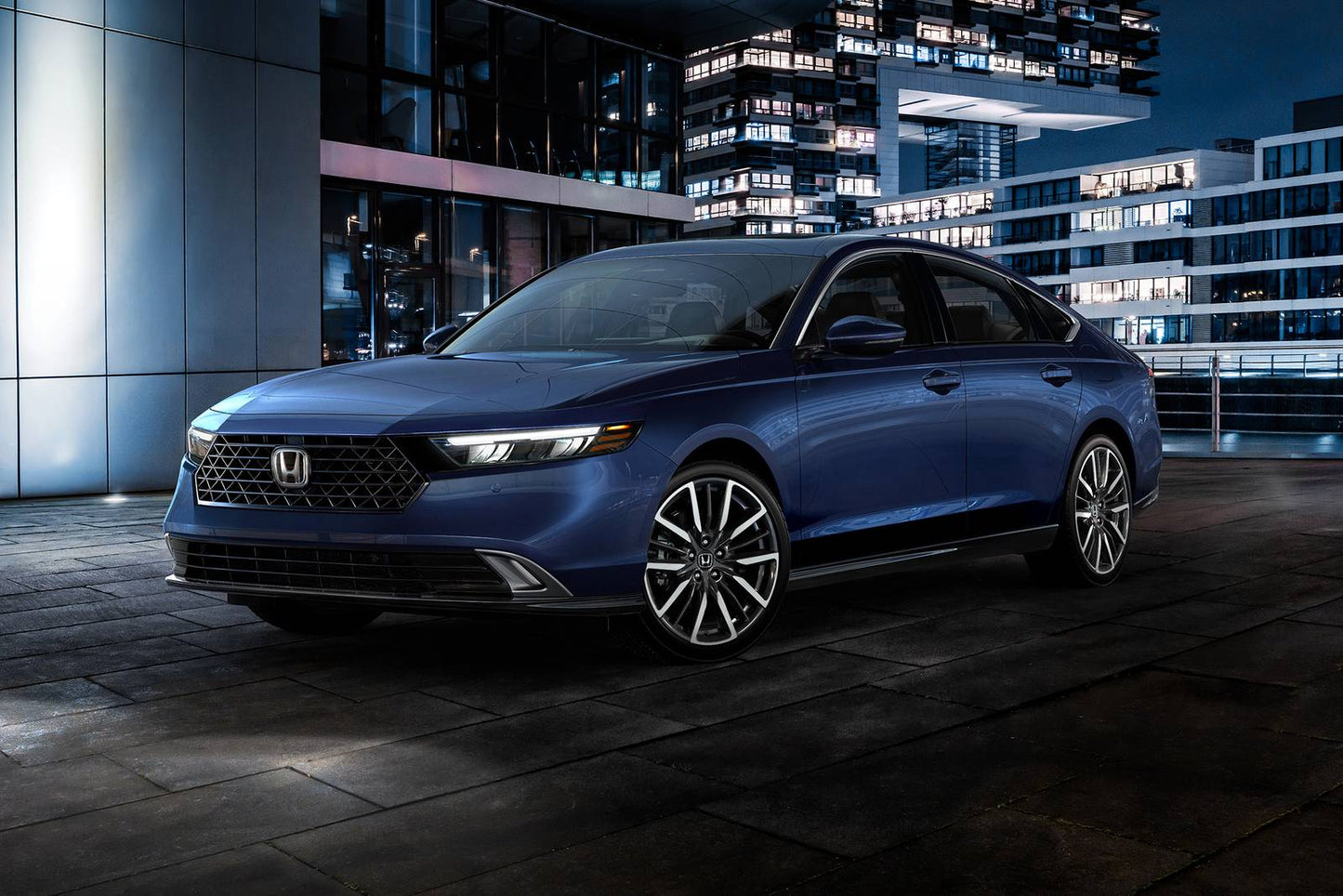 2025 Honda Accord Sport-L Hybrid 4dr Sedan (2.0L 4cyl gas/electric hybrid EVT)