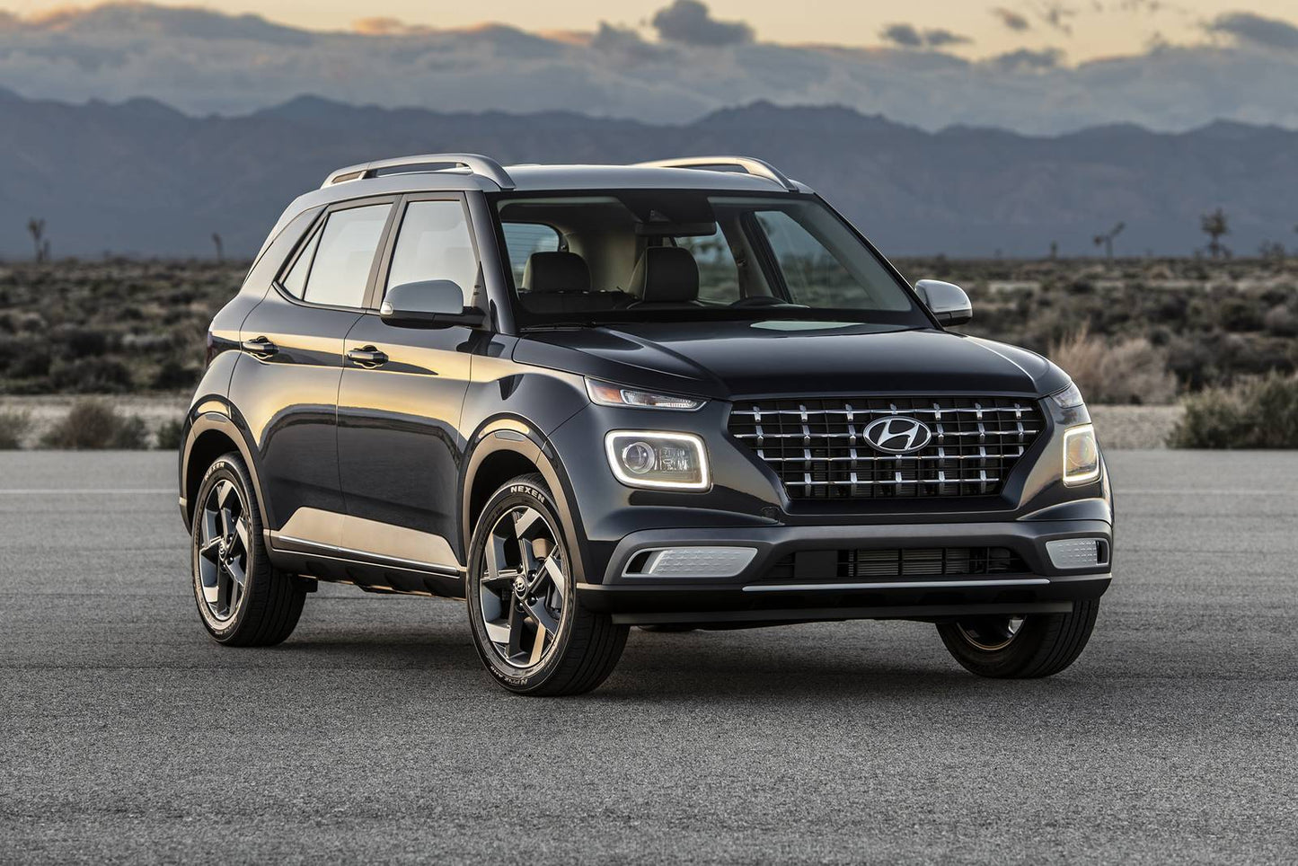 2025 Hyundai Venue Limited 4dr Hatchback (1.6L 4cyl CVT)