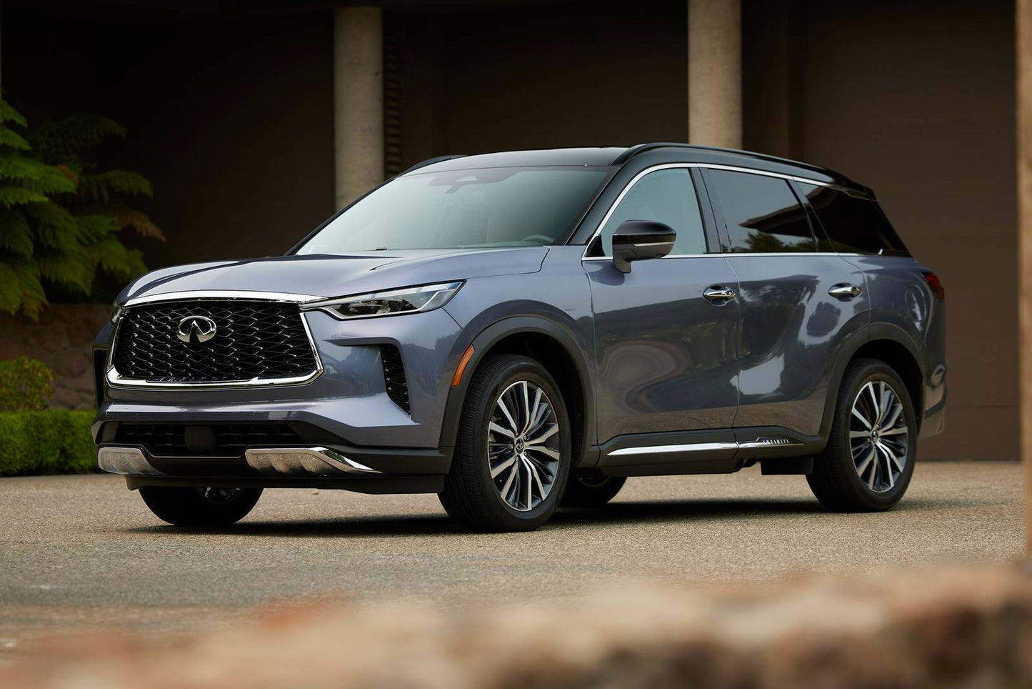 2025 INFINITI QX60 LUXE 4dr SUV (2.0L 4cyl Turbo 9A)