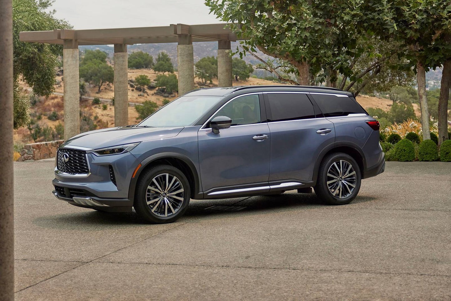 2025 INFINITI QX60 SENSORY 4dr SUV AWD (2.0L 4cyl Turbo 9A)