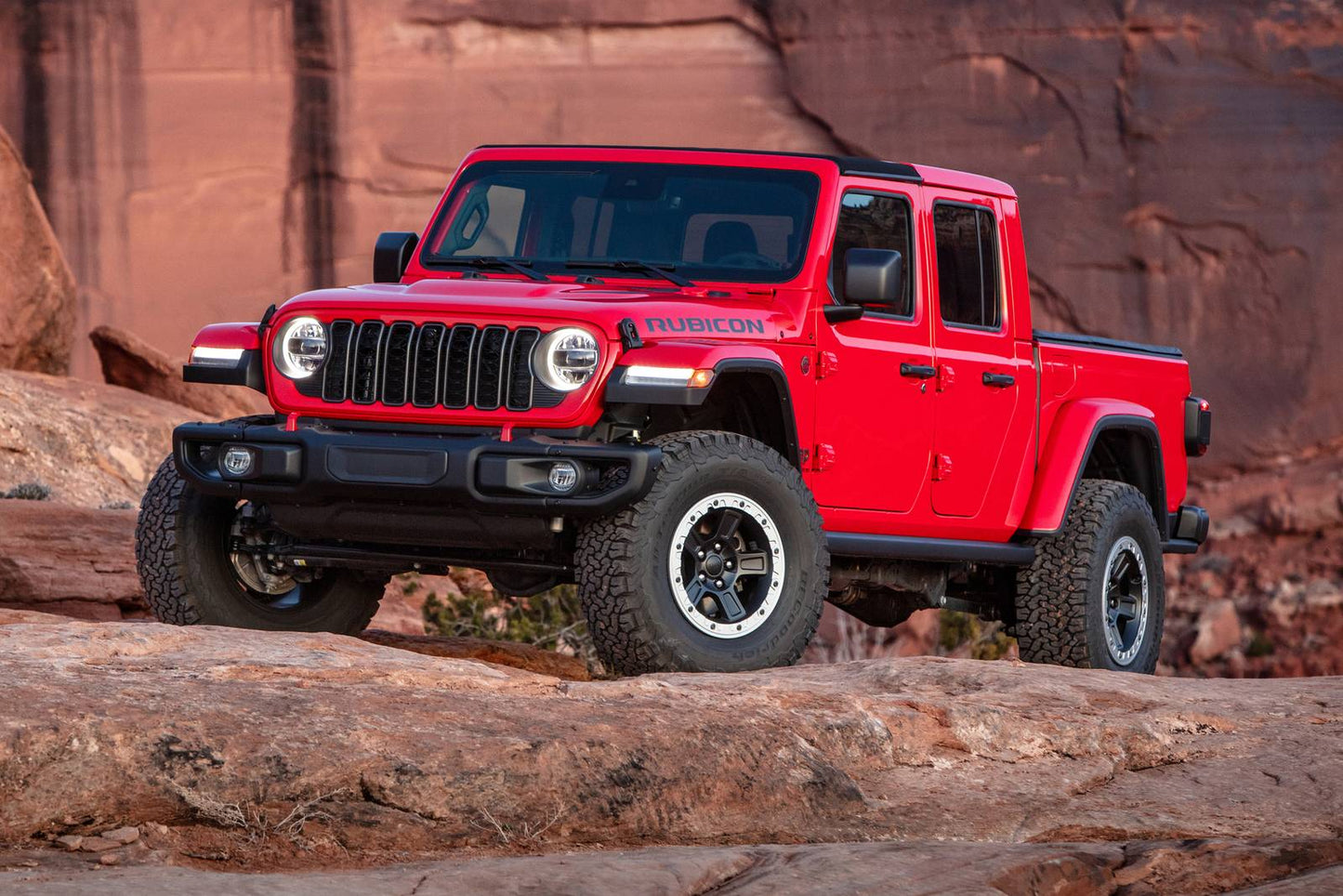 2025 Jeep Gladiator Big Bear 4dr Crew Cab 4WD SB (3.6L 6cyl 8A)