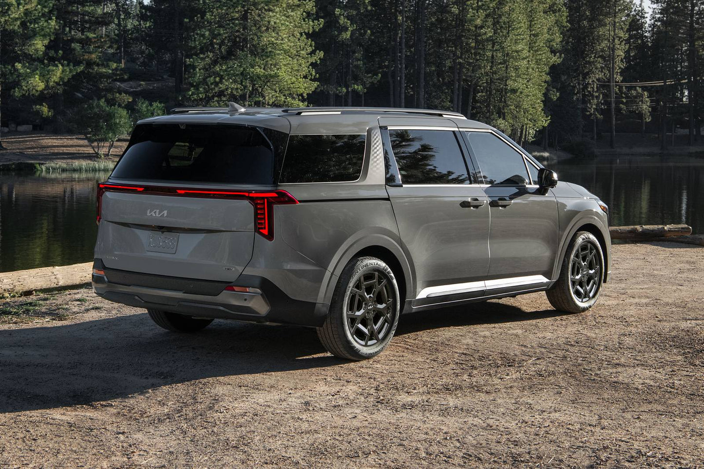 2025 Kia Carnival Hybrid SX Prestige 4dr Minivan (1.6L 4cyl Turbo gas/electric hybrid 6A)