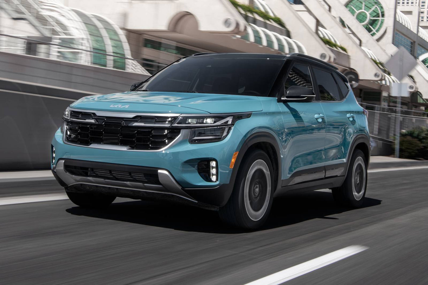 2025 Kia Seltos LX 4dr SUV AWD (2.0L 4cyl CVT)