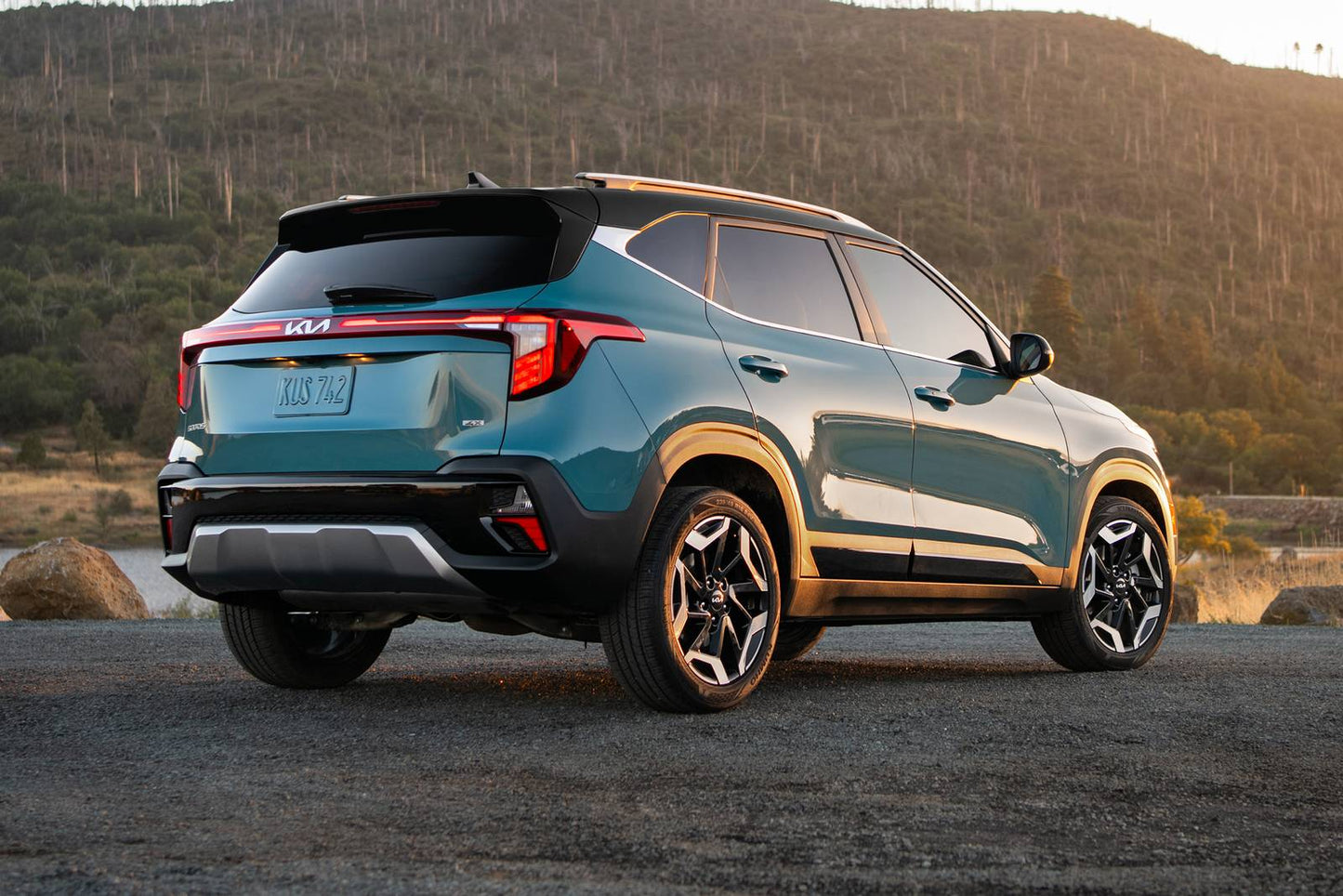 2025 Kia Seltos EX 4dr SUV AWD (2.0L 4cyl CVT)