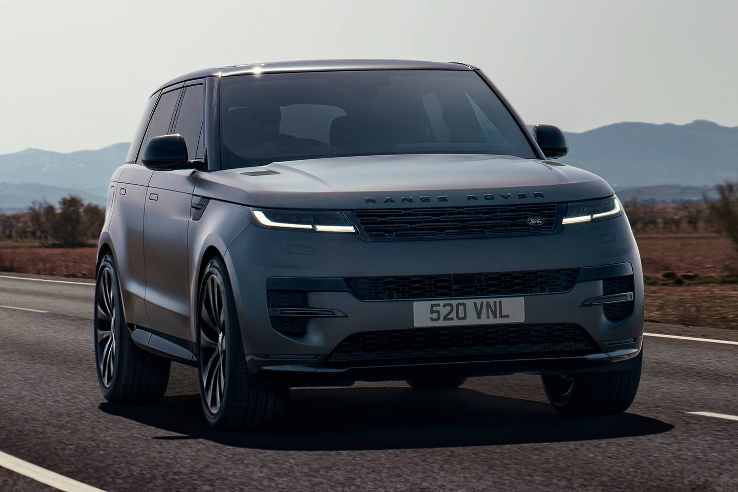2025 Land Rover Range Rover Sport P360 SE 4dr SUV 4WD (3.0L 6cyl Twincharger gas/electric mild hybrid 8A)