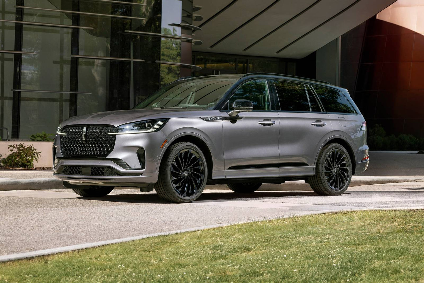 2025 Lincoln Aviator Premiere 4dr SUV (3.0L 6cyl Turbo 10A)