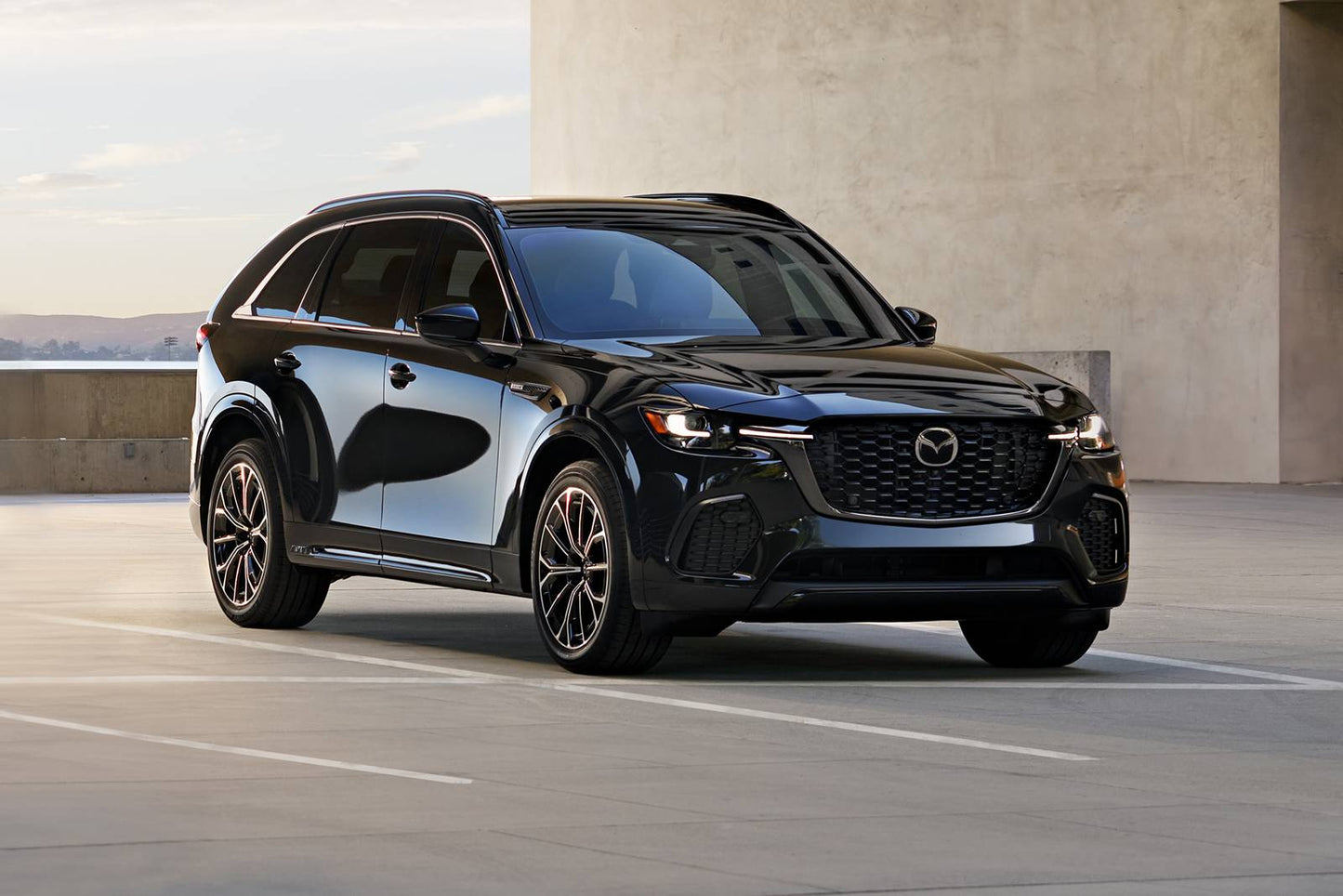 2025 Mazda CX-70 3.3 Turbo S Premium Plus 4dr SUV AWD (3.3L 6cyl Turbo gas/electric mild hybrid 8A)
