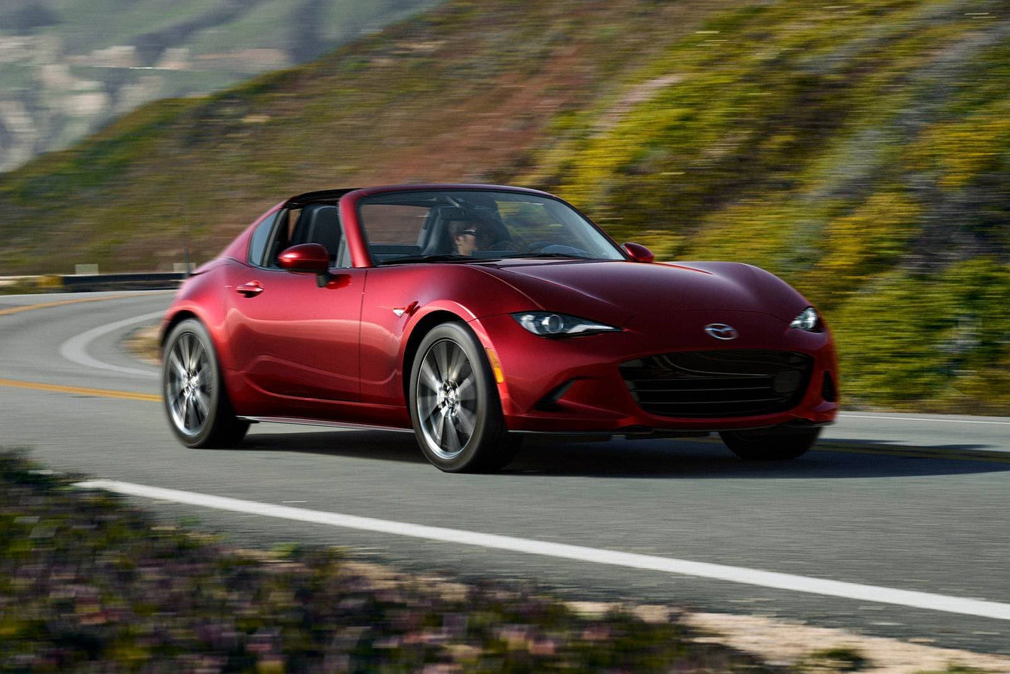 2025 Mazda MX-5 Miata RF Grand Touring 2dr Convertible (2.0L 4cyl 6M)