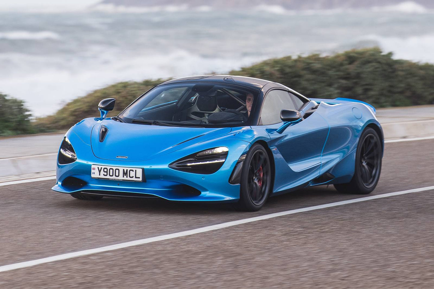 2025 McLaren 750S 2dr Coupe (4.0L 8cyl Turbo 7AM)