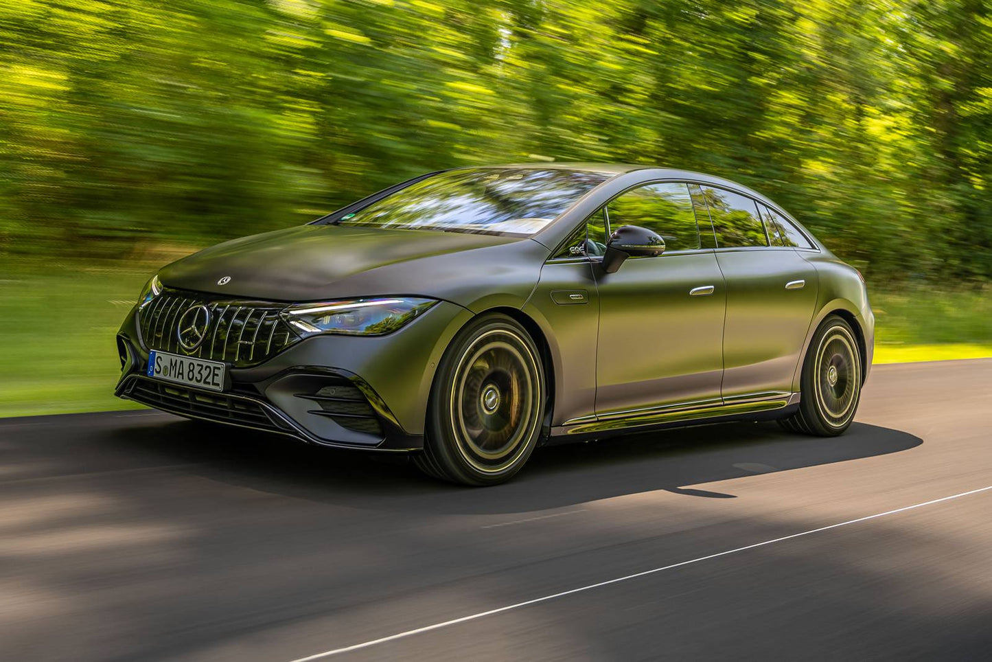 2025 Mercedes-Benz EQE EQE 500 4MATIC 4dr Sedan AWD (electric DD)