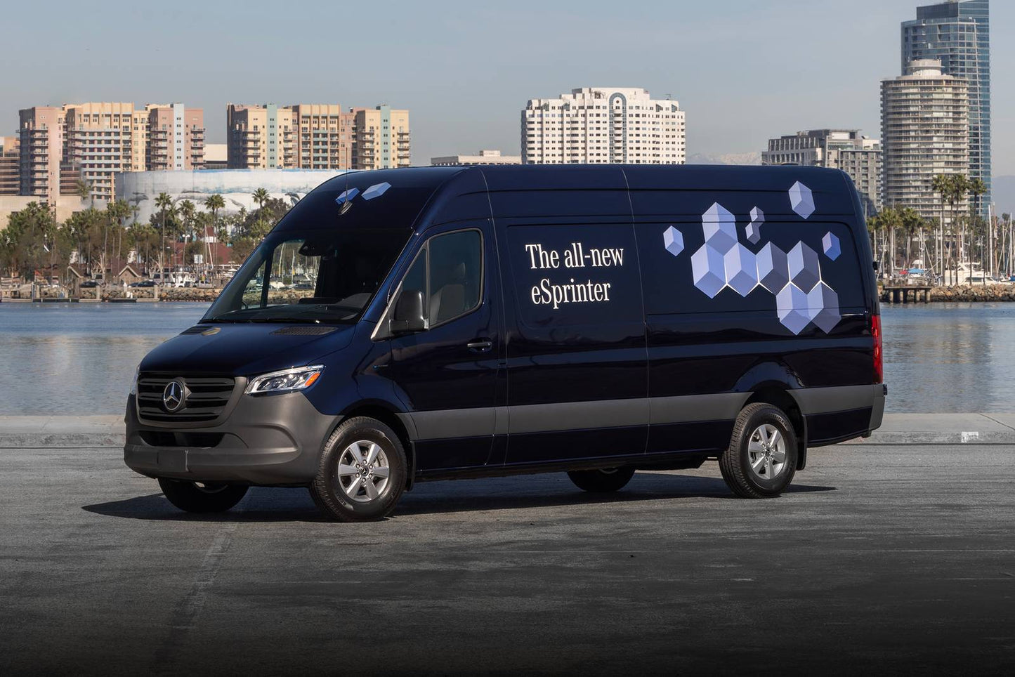 2025 Mercedes-Benz eSprinter 2500 170" WB Cargo 3dr Van w/High Roof (electric DD)