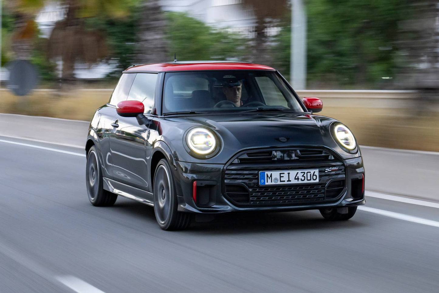2025 MINI Cooper JCW Signature 2dr Hatchback (2.0L 4cyl Turbo 7AM)