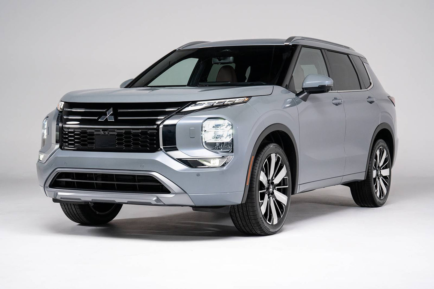 2025 Mitsubishi Outlander ES 4dr SUV (2.5L 4cyl CVT)