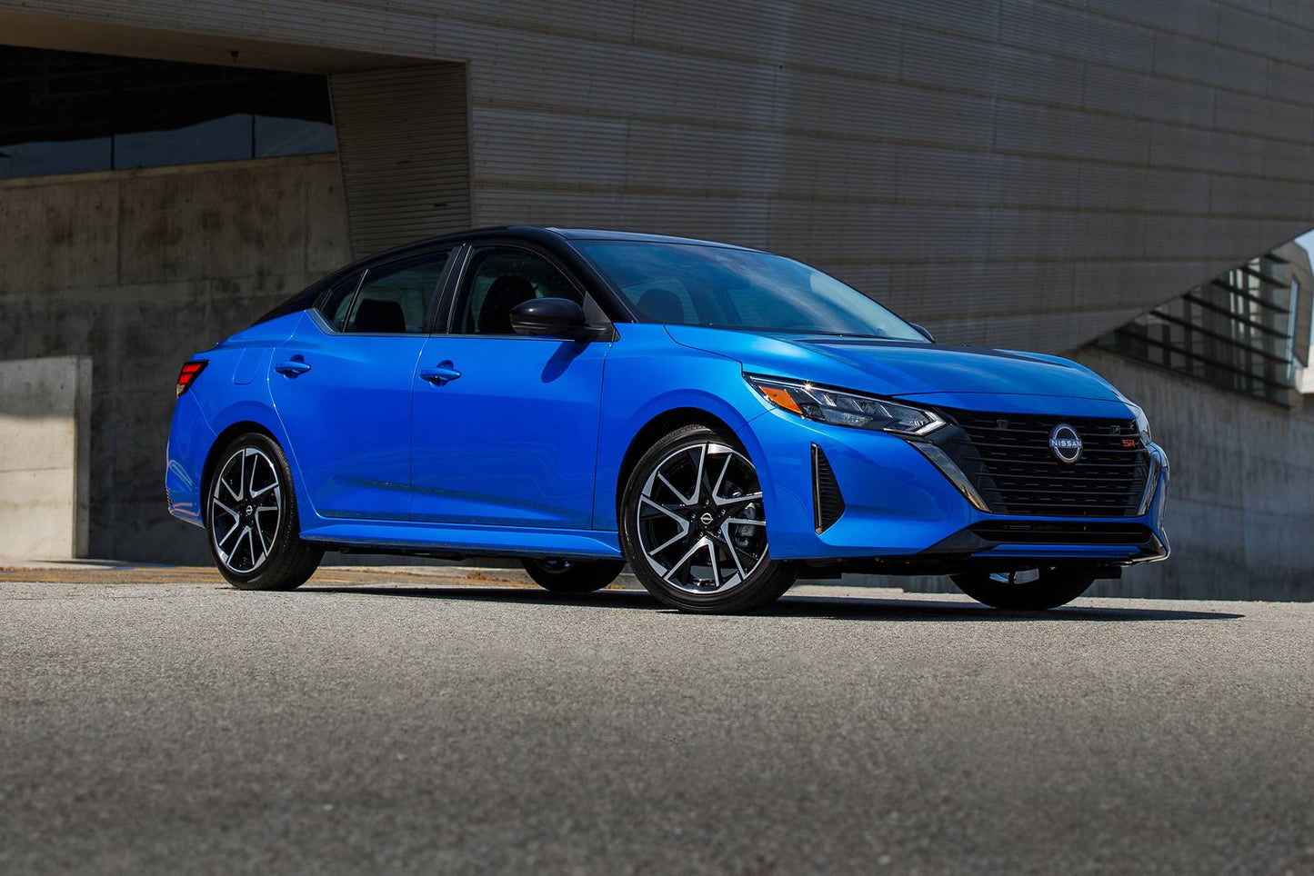 2025 Nissan Sentra S 4dr Sedan (2.0L 4cyl CVT)